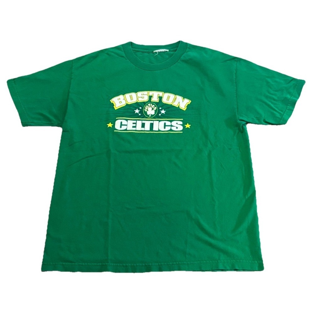 Y2K Boston Celtics Tradition Green Basketball NBA Tee Shirt Size Large